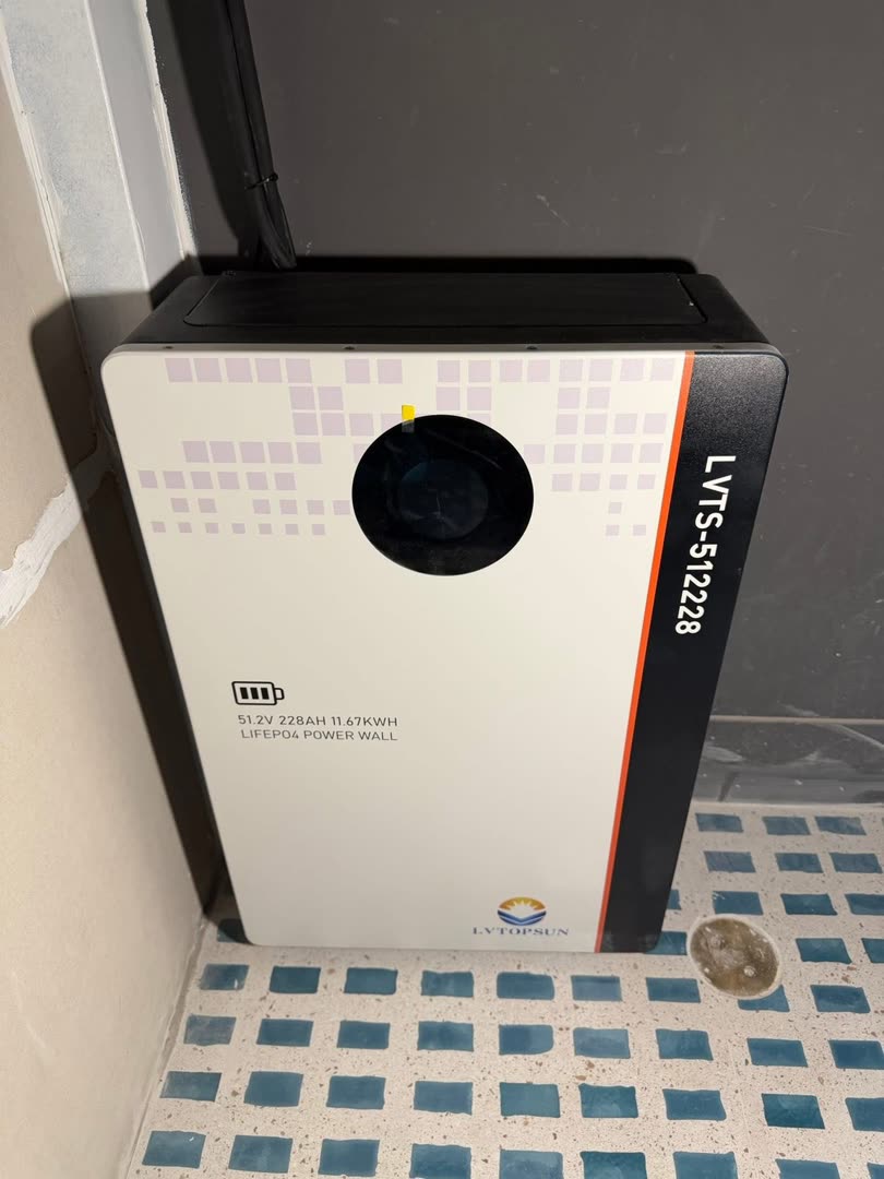 LVTOPSUN 11.67 kWh LiFePO4 lithium battery installed at a home in Koh Kaew, Phuket